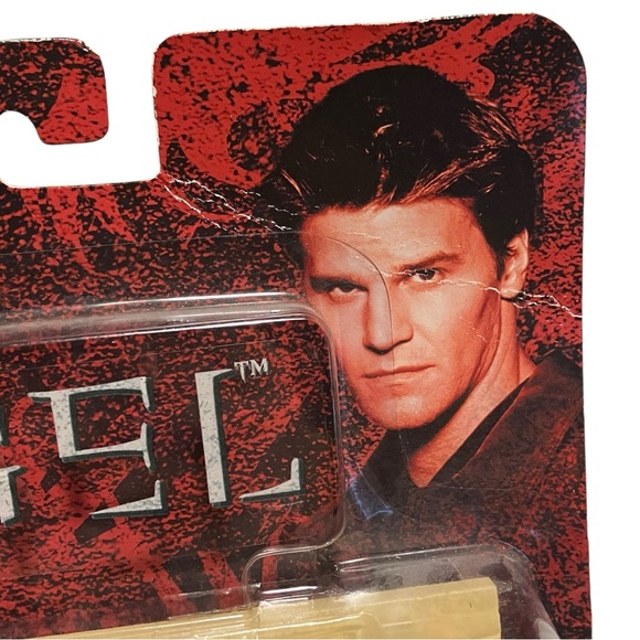 Angel TV Series Season 5 Action Figure NEW 2005 David Boreanaz - Picture 5 of 9